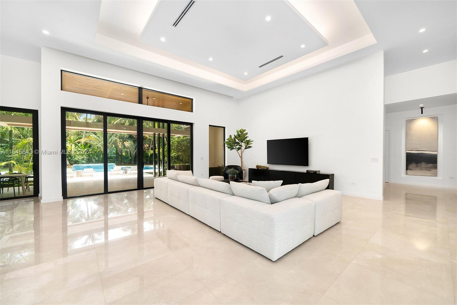 LUDLAM ACRES - Residential