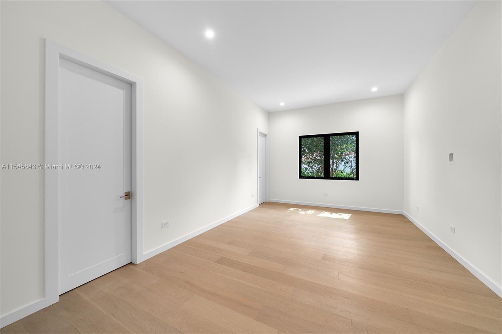 LUDLAM ACRES - Residential