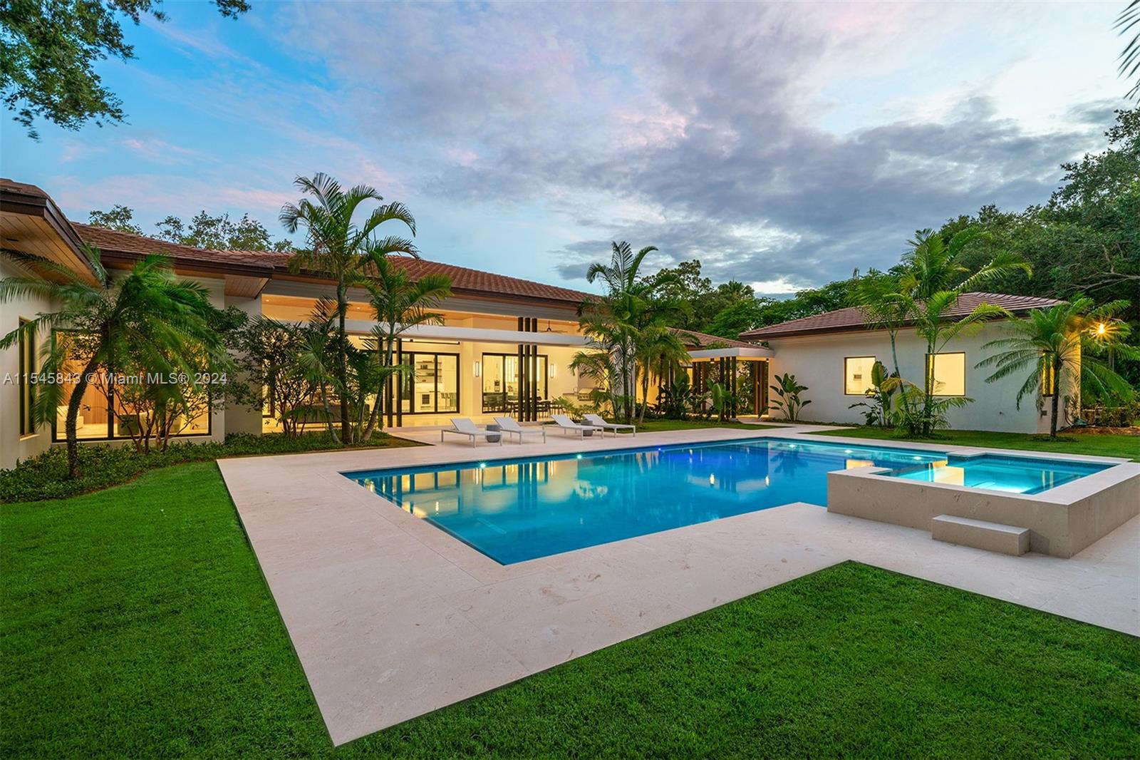 LUDLAM ACRES - Residential