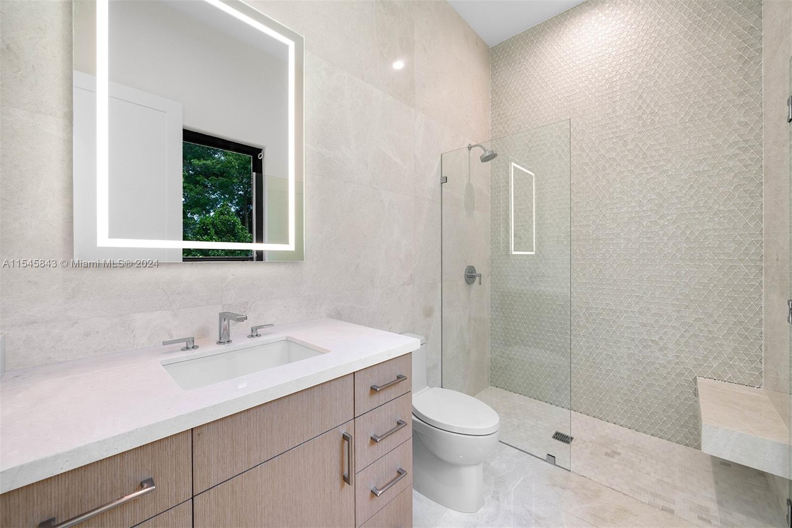 LUDLAM ACRES - Residential