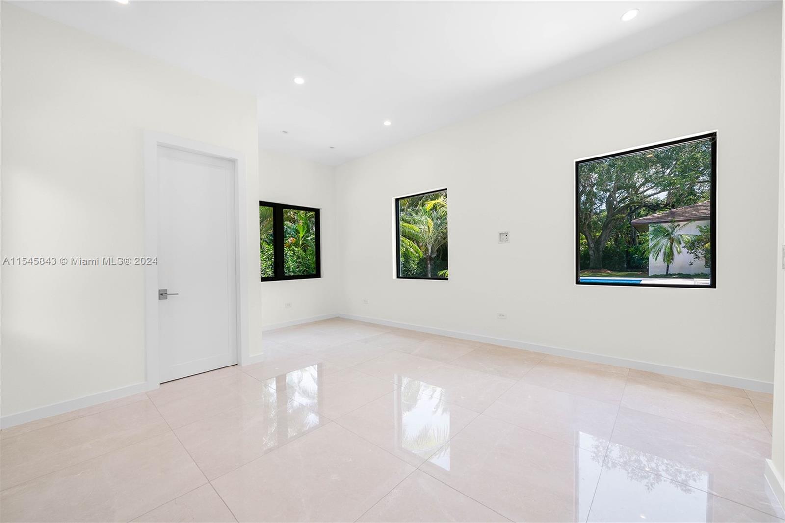 LUDLAM ACRES - Residential