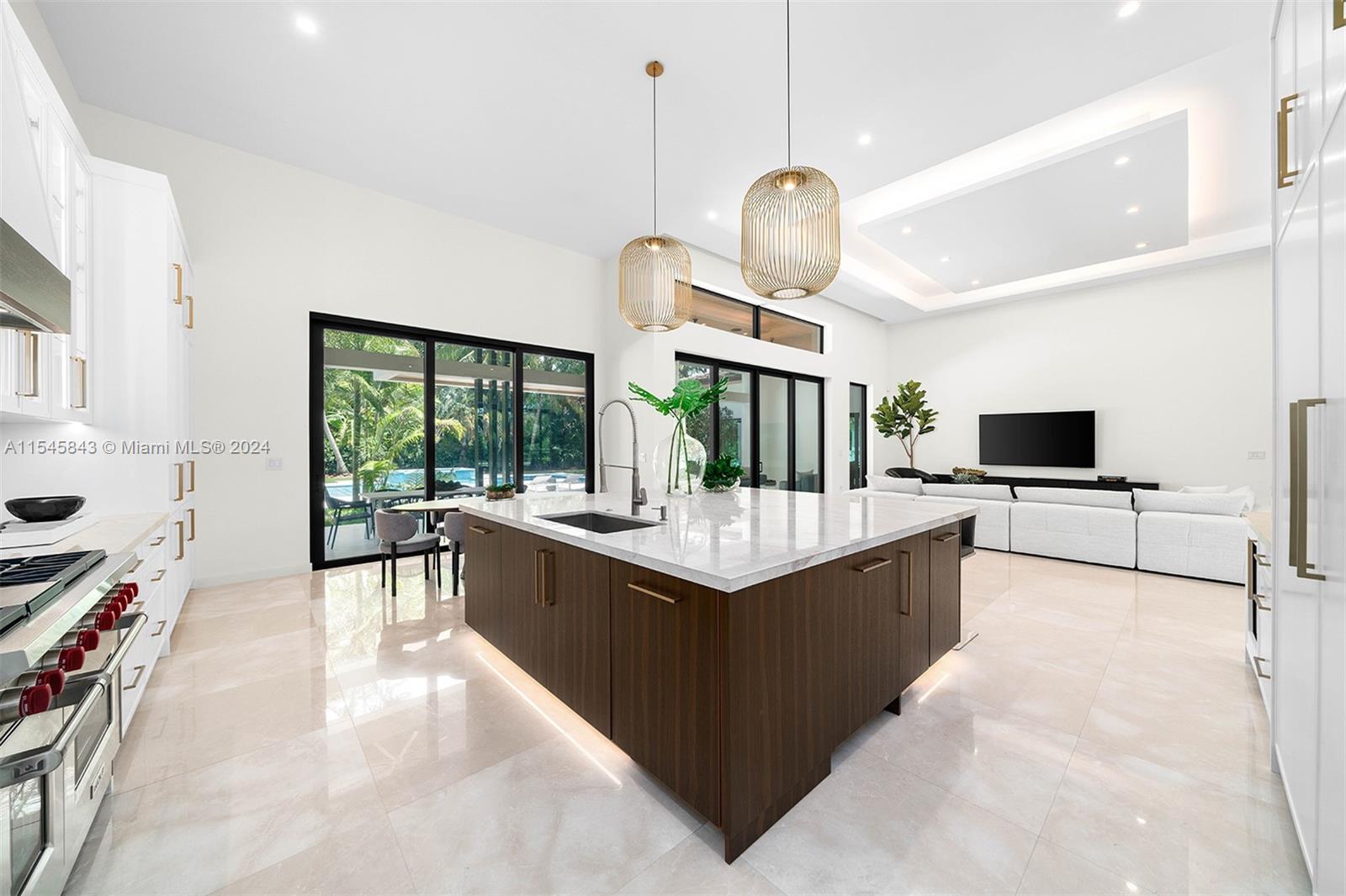 LUDLAM ACRES - Residential