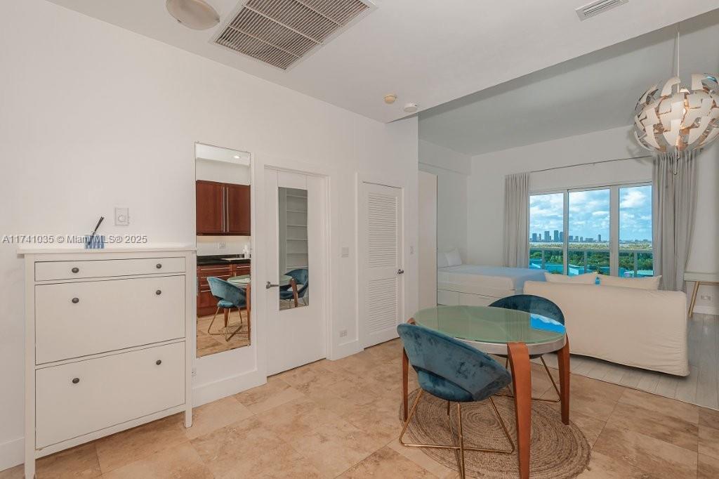 RONEY PALACE CONDO - Residential Lease