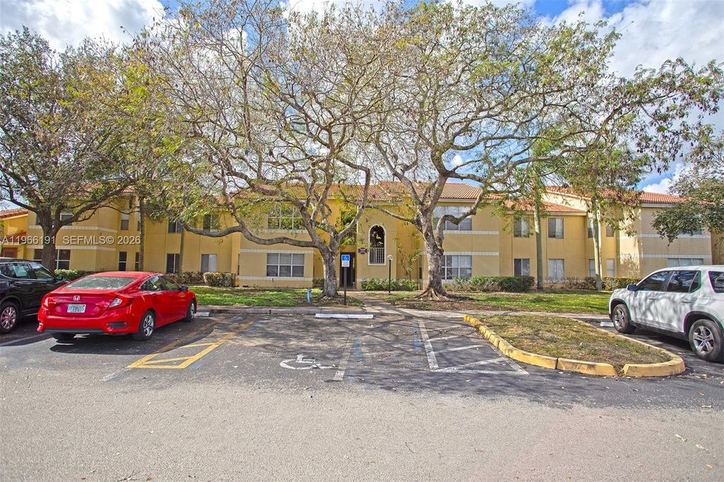 Photo of 12650 Vista Isles Dr #926, Sunrise, FL 33325 (MLS # A11966191)