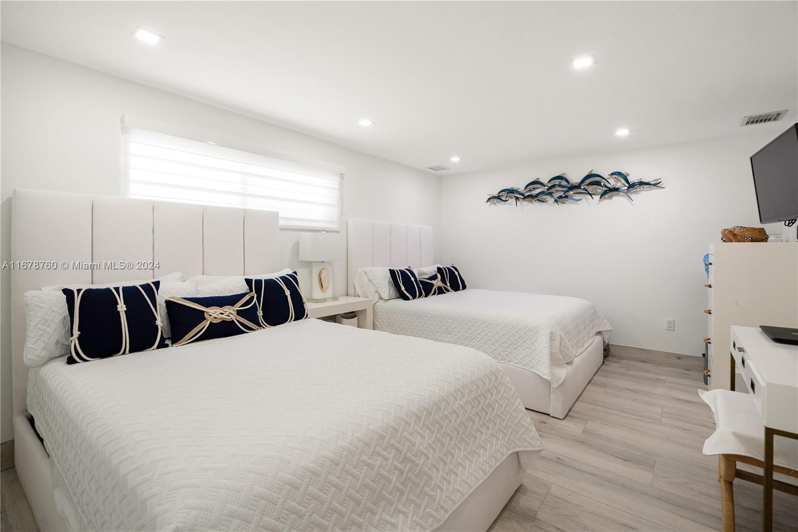 KEY LARGO BEACH - Residential