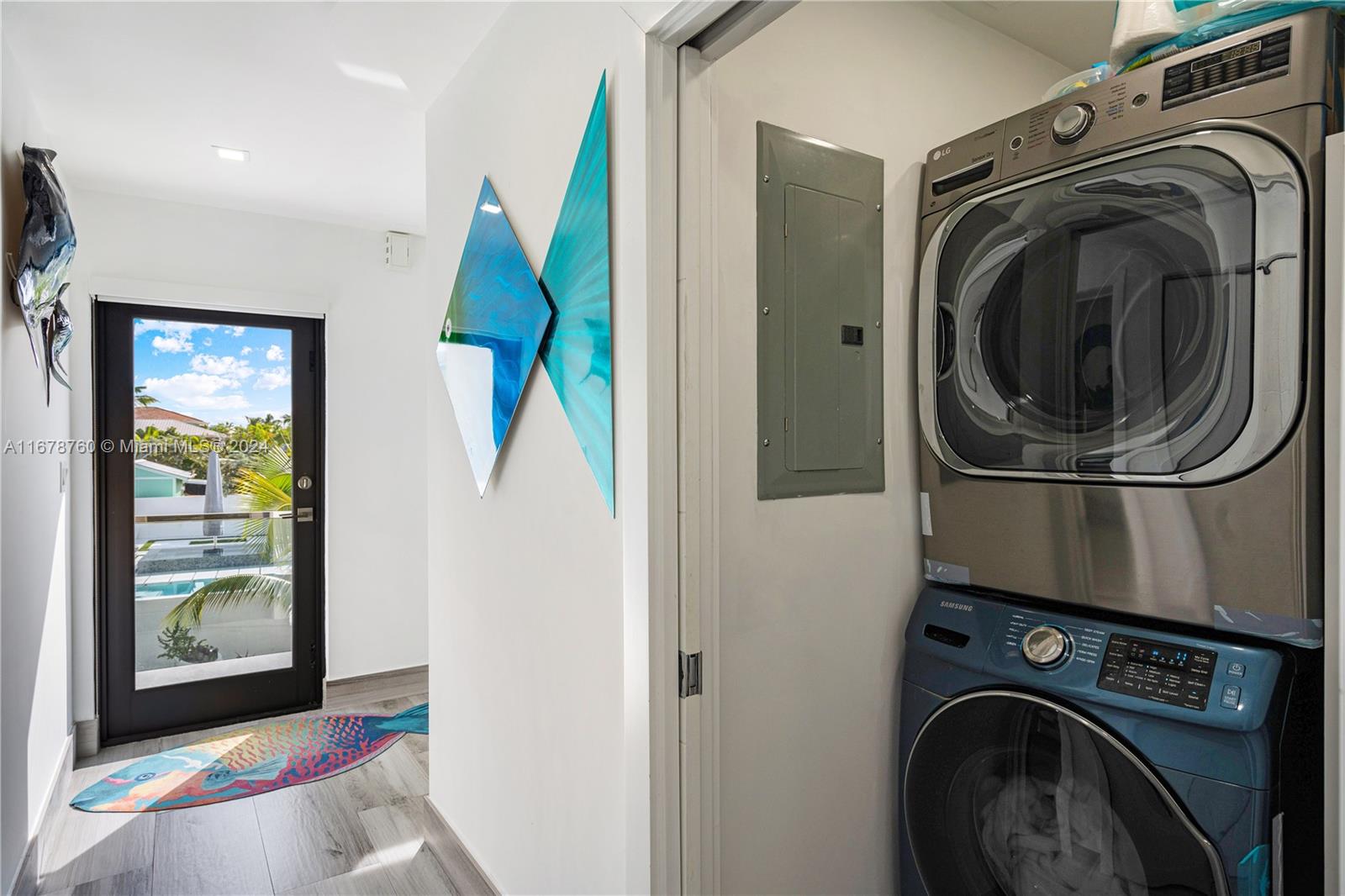 KEY LARGO BEACH - Residential