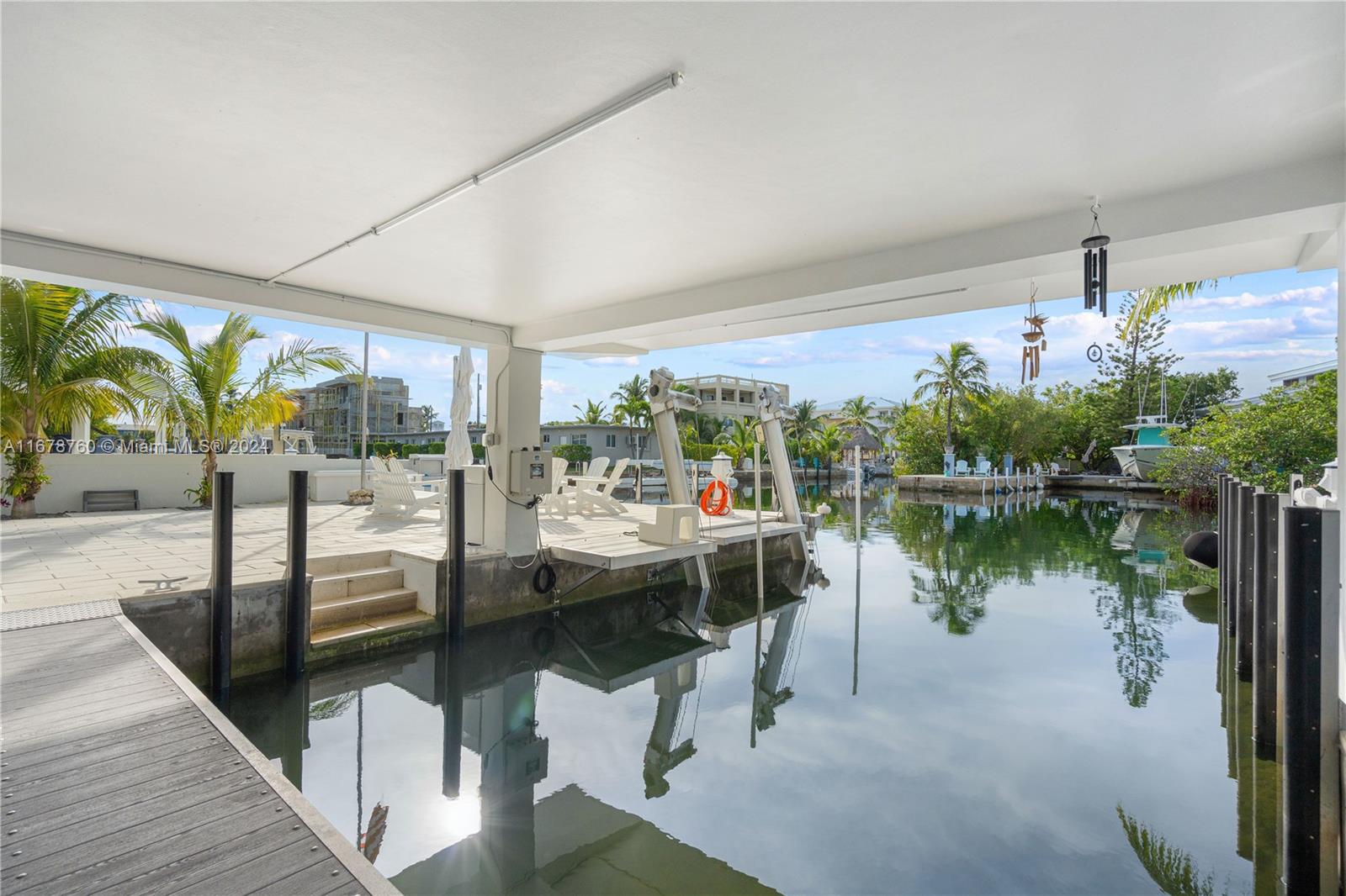 KEY LARGO BEACH - Residential