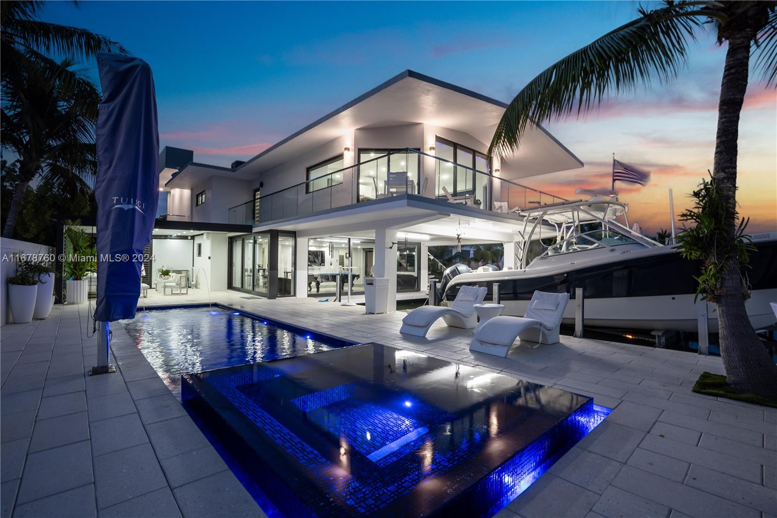 KEY LARGO BEACH - Residential