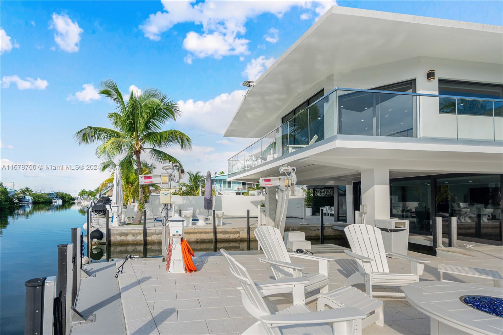 KEY LARGO BEACH - Residential