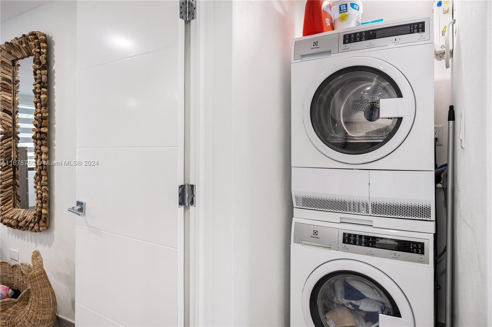 KEY LARGO BEACH - Residential