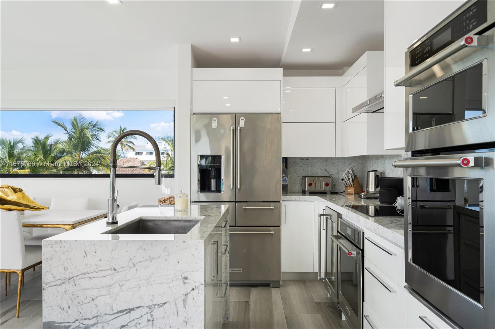 KEY LARGO BEACH - Residential