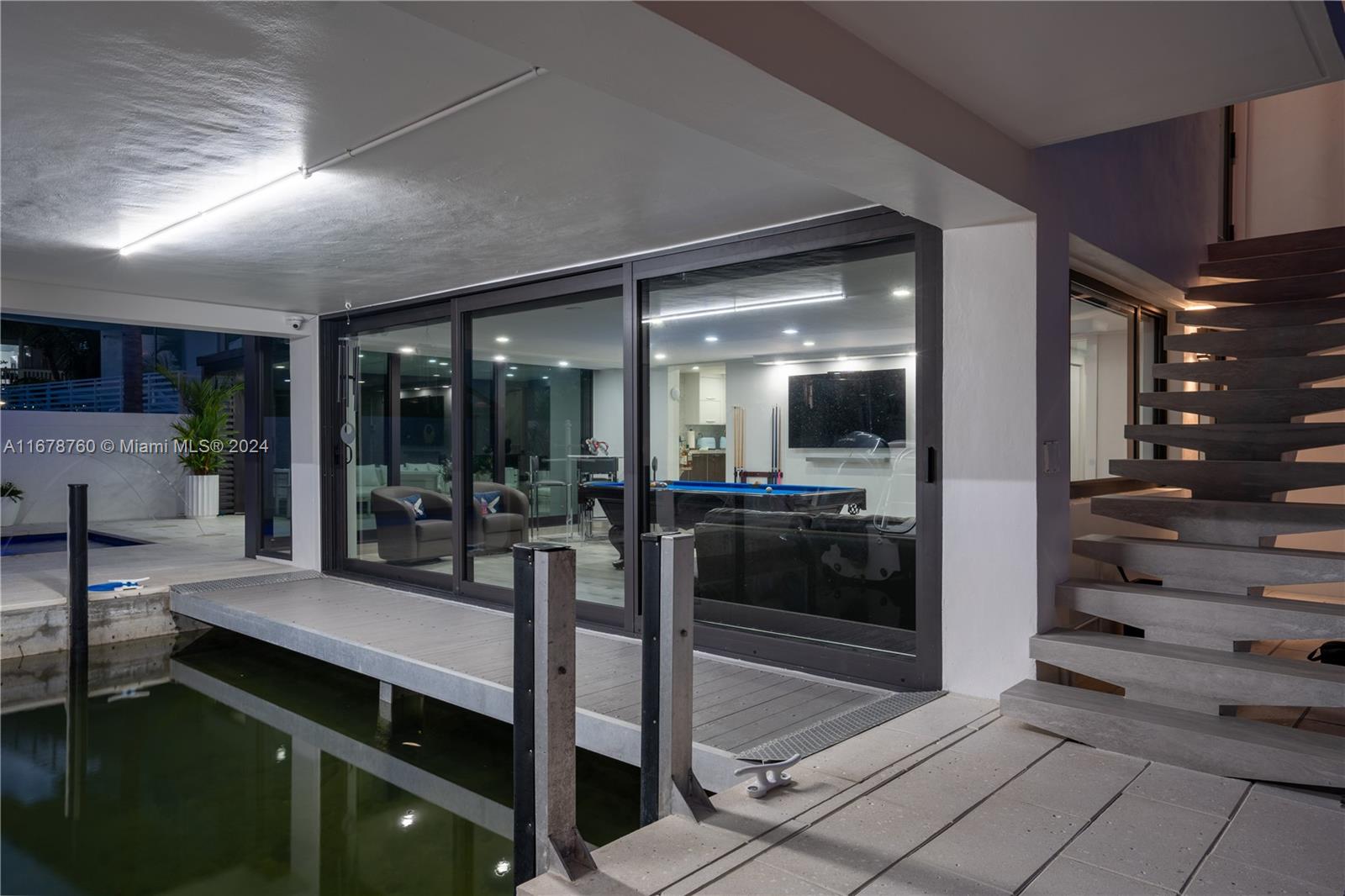 KEY LARGO BEACH - Residential