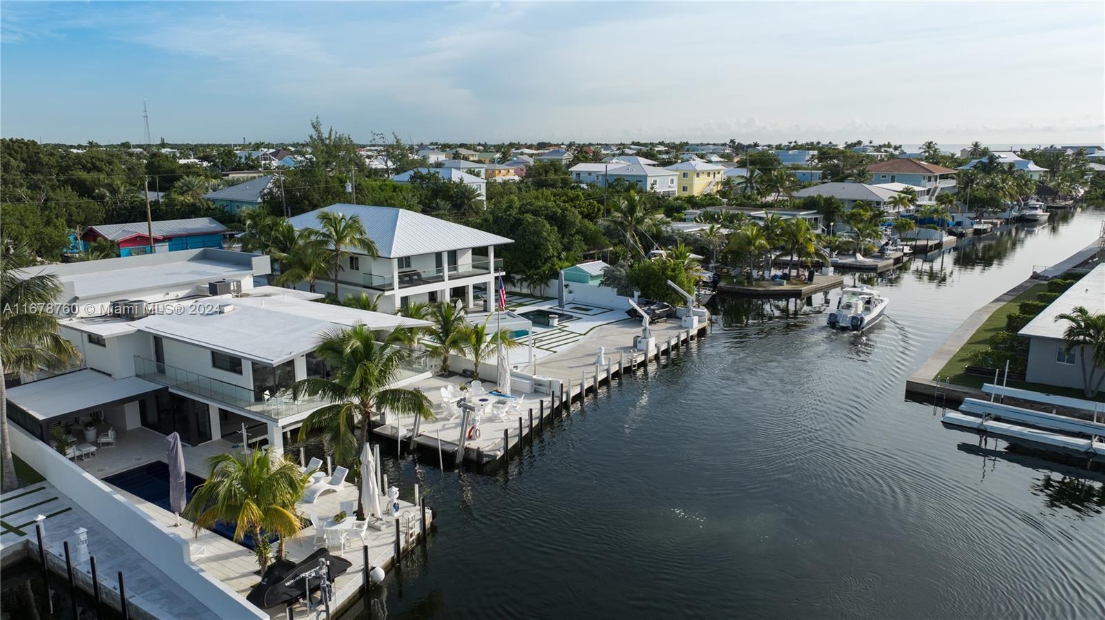 KEY LARGO BEACH - Residential