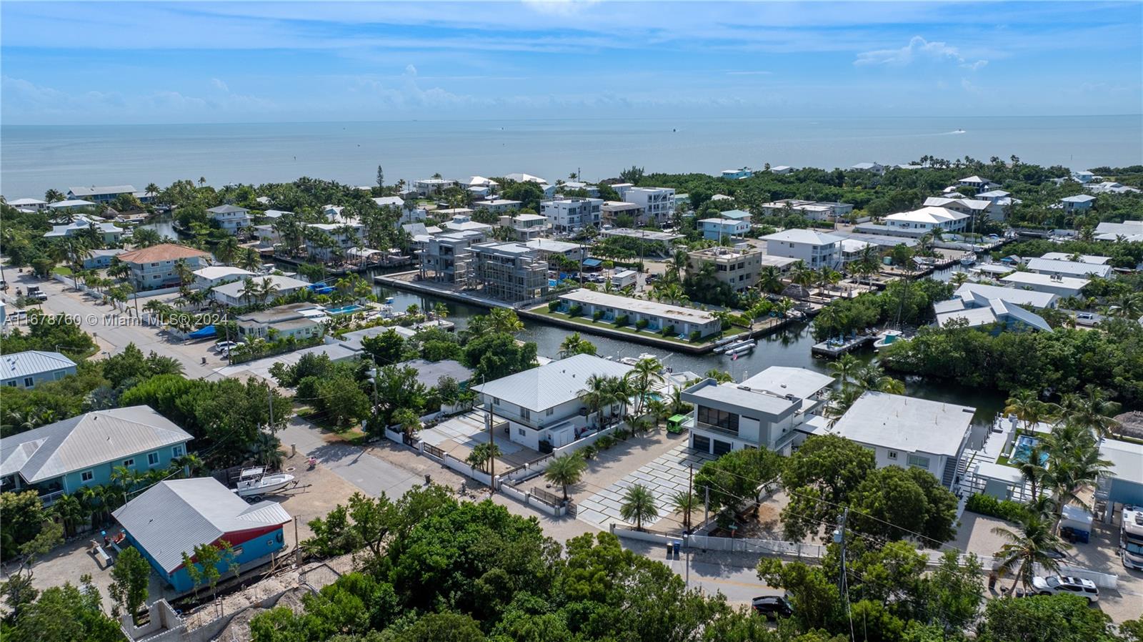 KEY LARGO BEACH - Residential