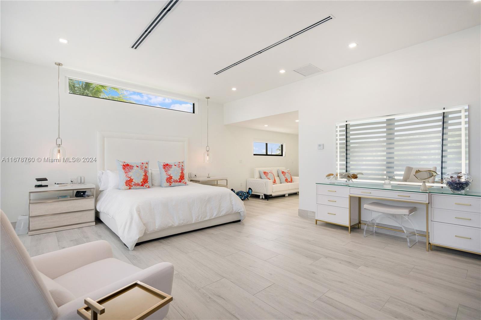 KEY LARGO BEACH - Residential