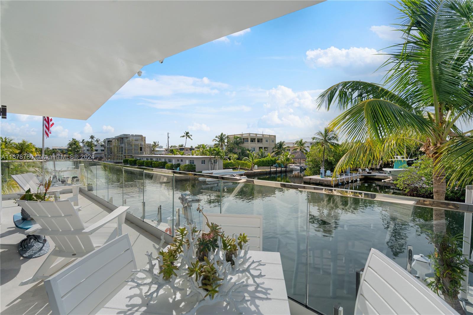 KEY LARGO BEACH - Residential