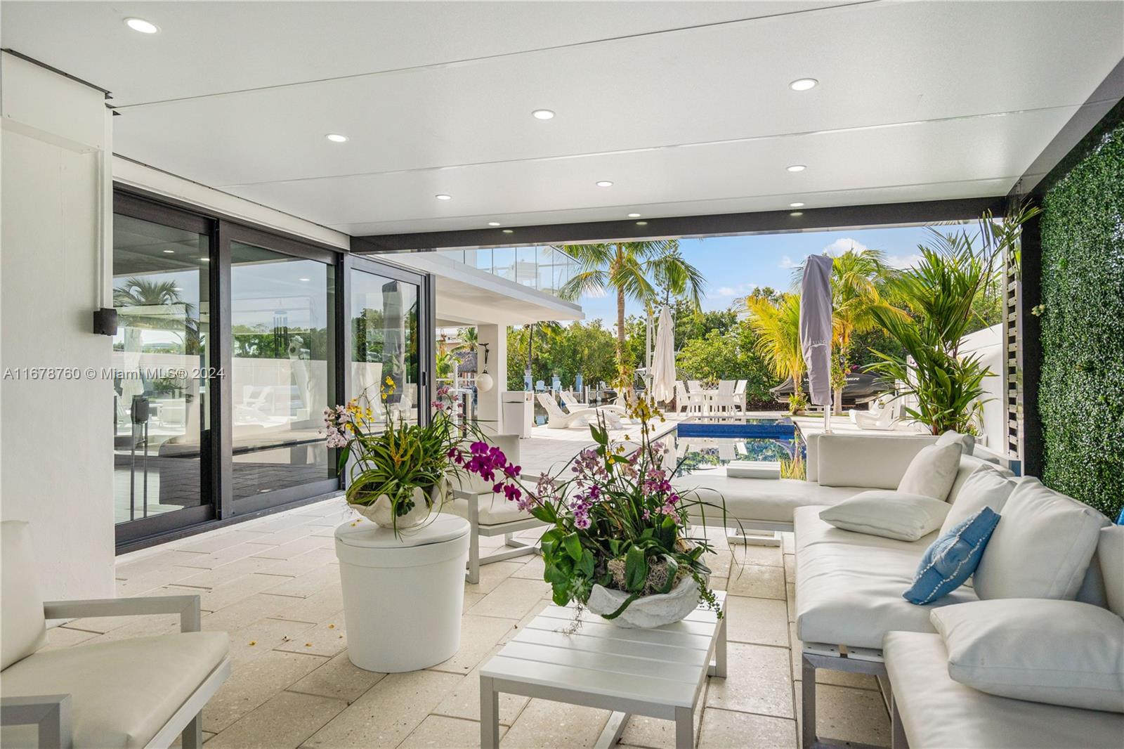 KEY LARGO BEACH - Residential