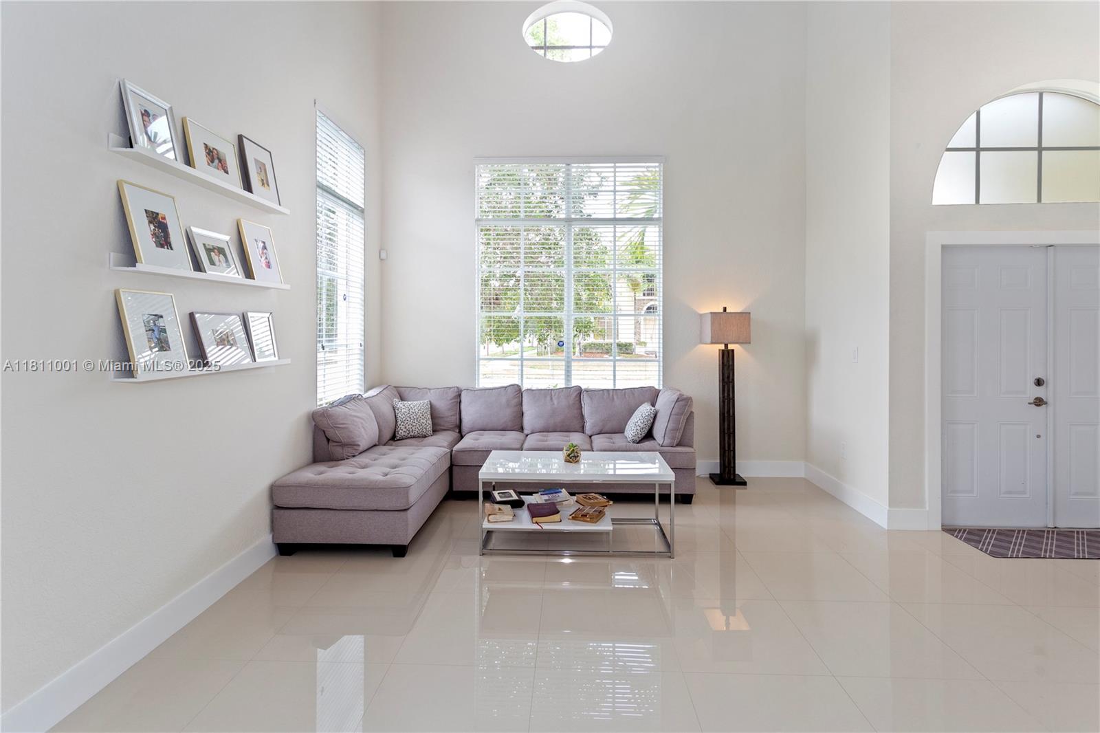 Property for Sale at 8773 Sw 220th Ln, Cutler Bay, Miami-Dade County, Florida - Bedrooms: 5 
Bathrooms: 3  - $749,900