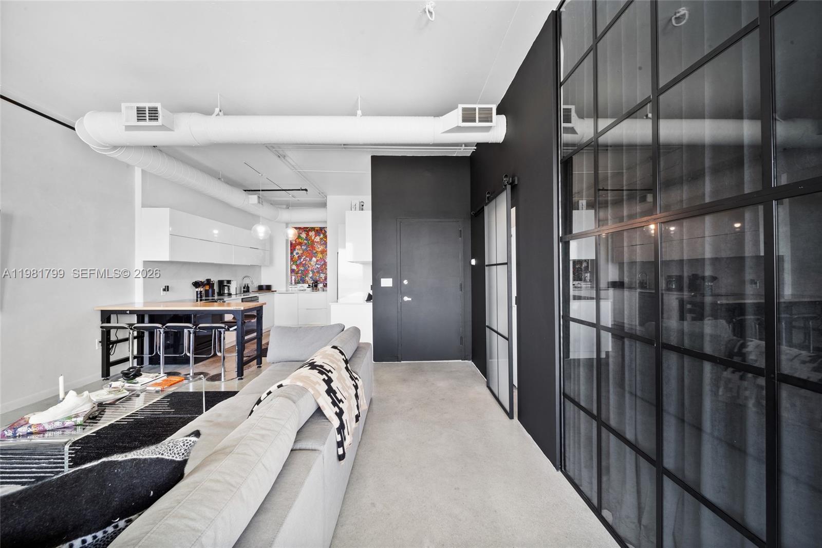 NEO CONDO - Residential