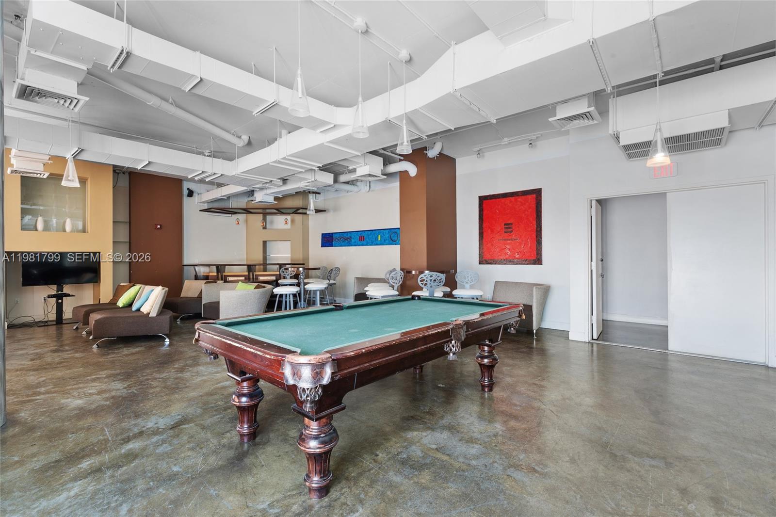 NEO CONDO - Residential