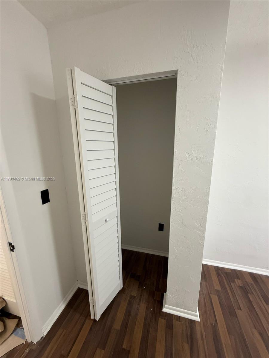 BRADLEY ESTATES - Residential