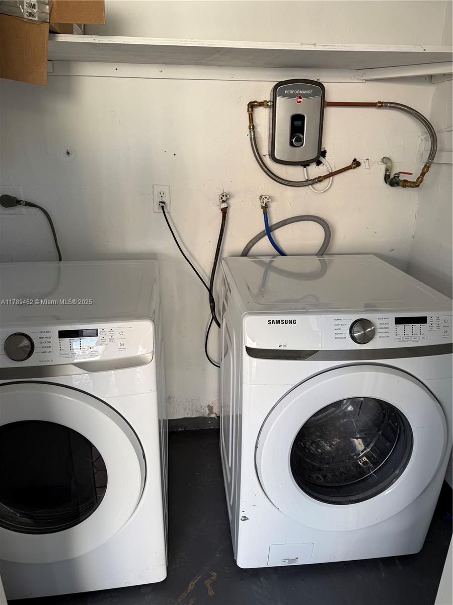 BRADLEY ESTATES - Residential