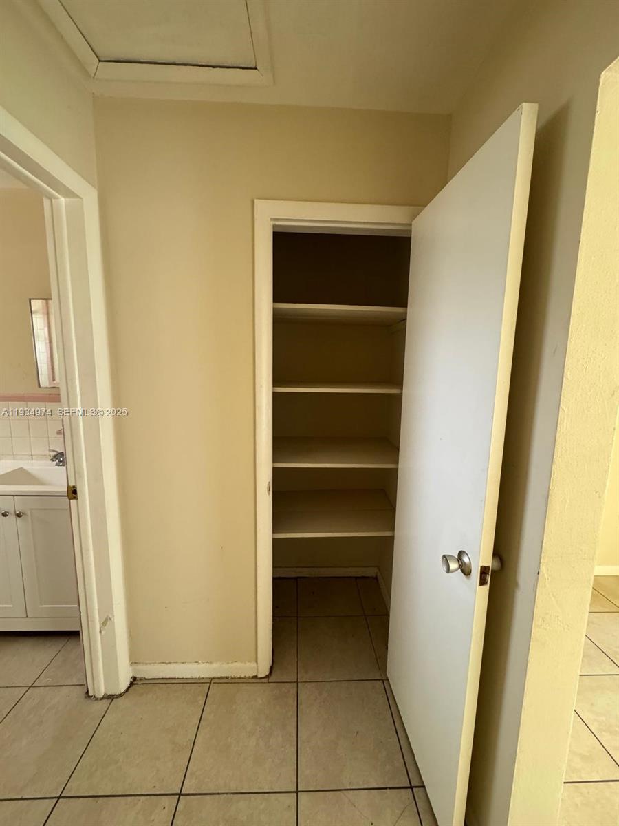 BISC GARDENS SEC C - Residential Income