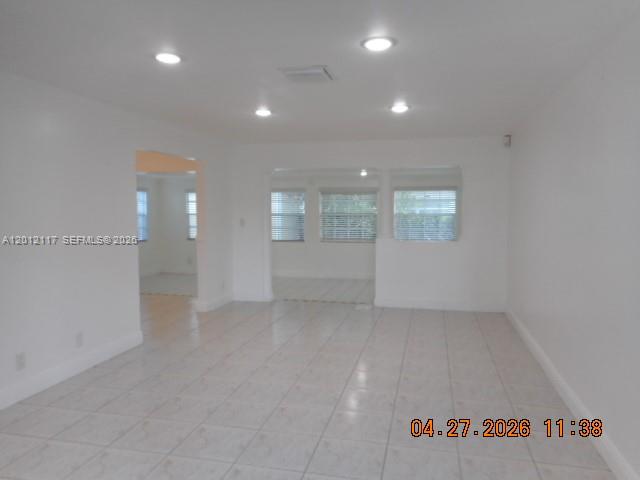 WELLEBY UNIT 2 - Residential