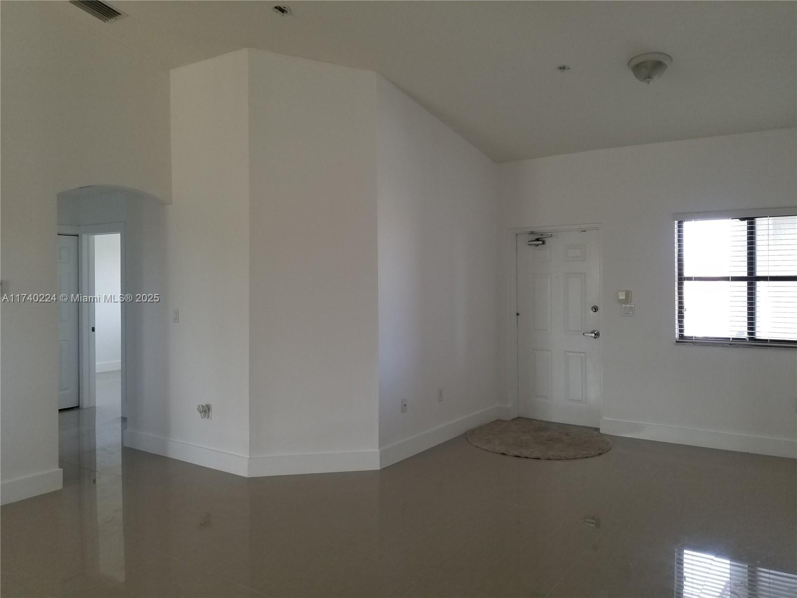 THE COURTS AT BAYSHORE II - Residential