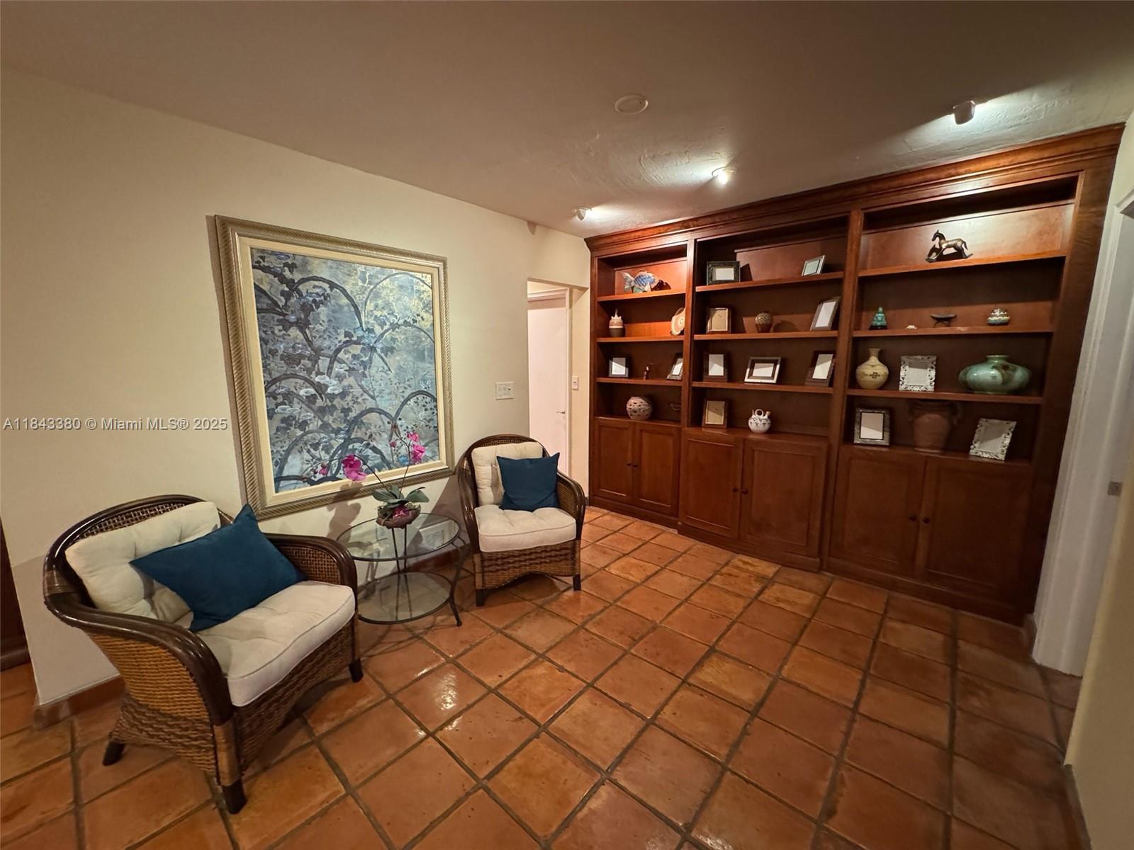 FORT KNOX ESTS - Residential