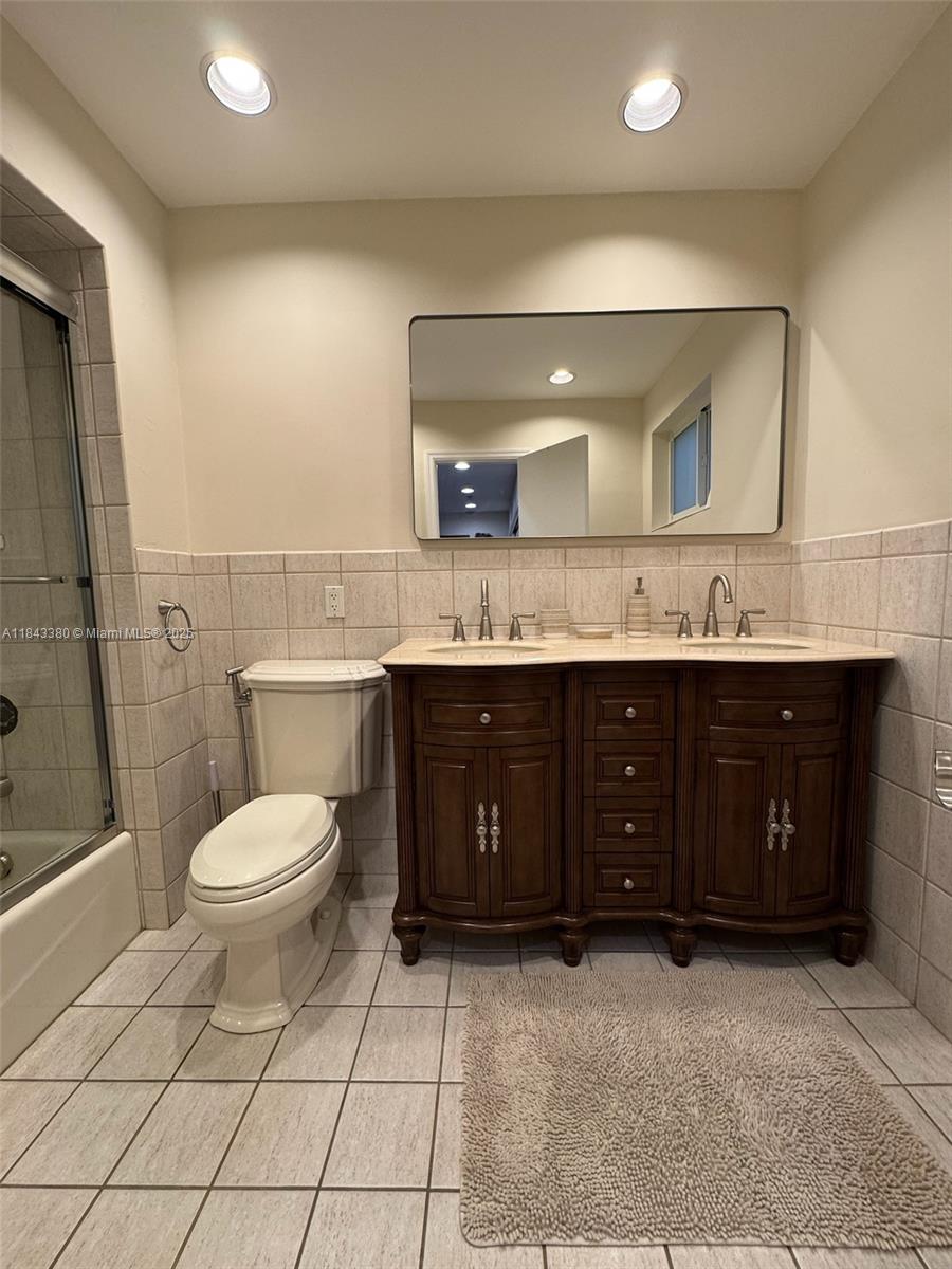 FORT KNOX ESTS - Residential