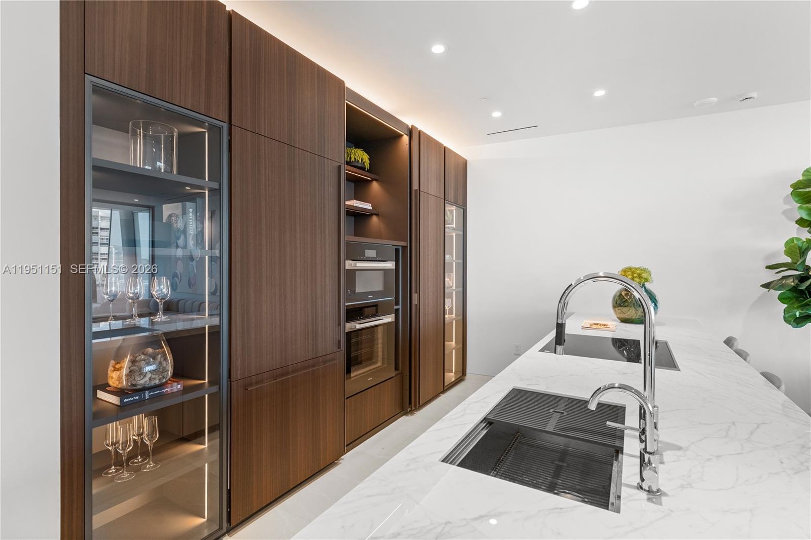 Vita Grove Isle - Residential