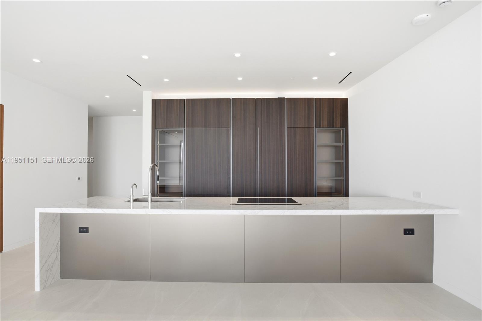 Vita Grove Isle - Residential