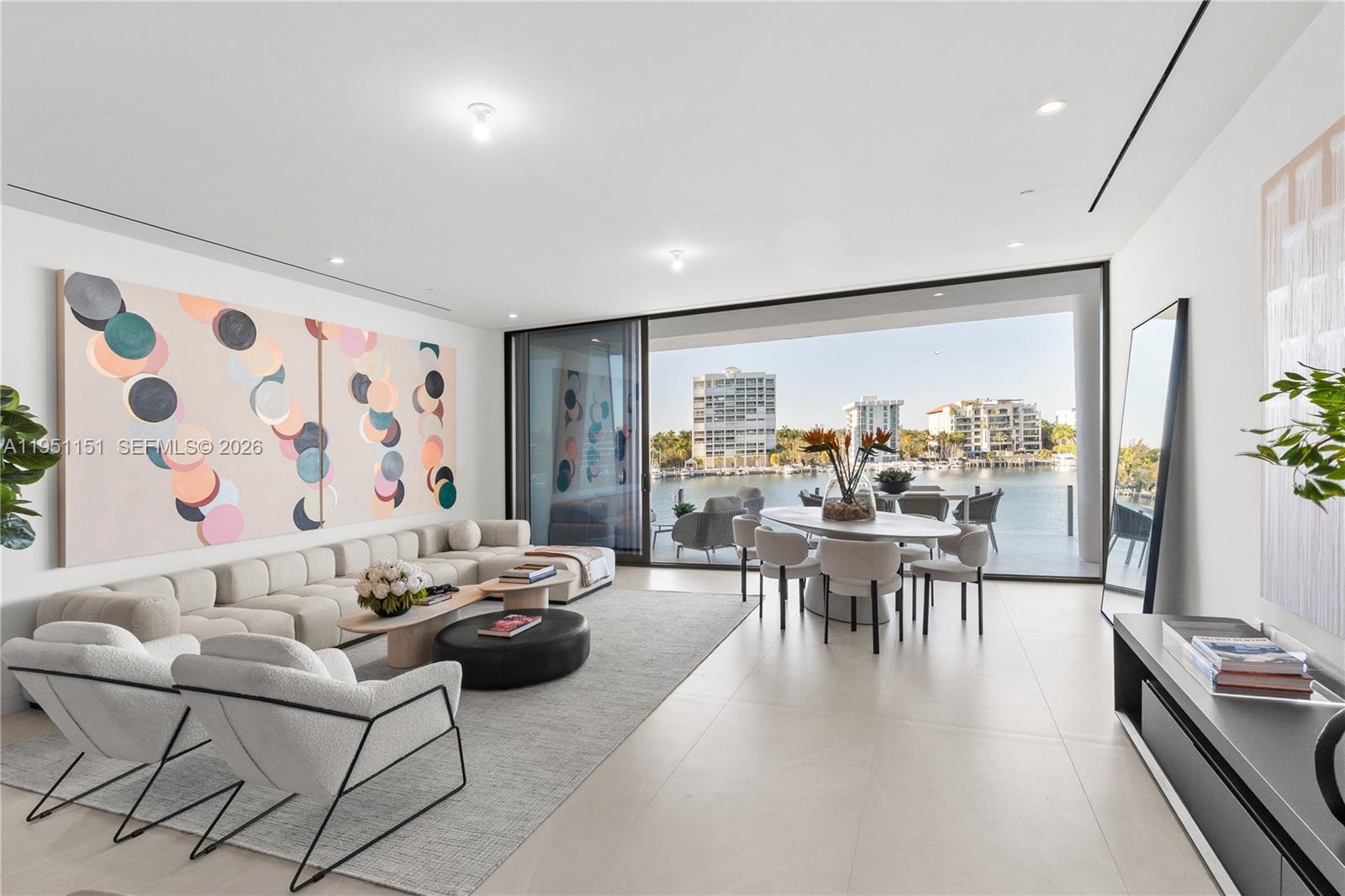 Vita Grove Isle - Residential