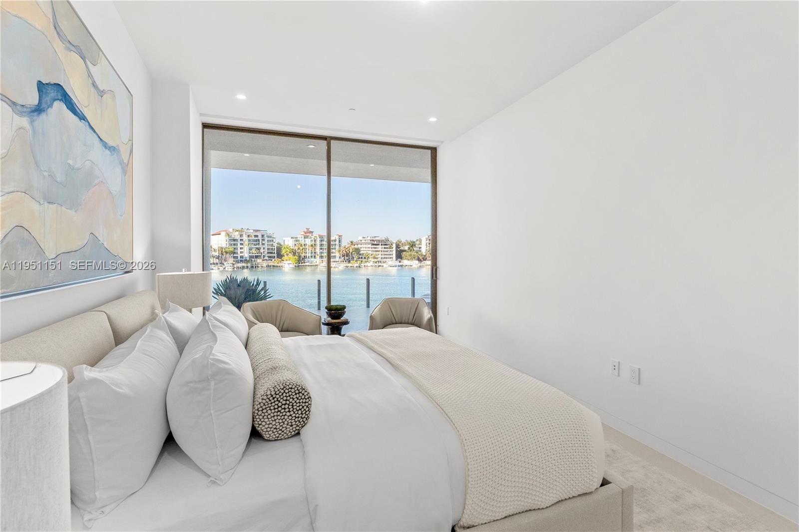 Vita Grove Isle - Residential