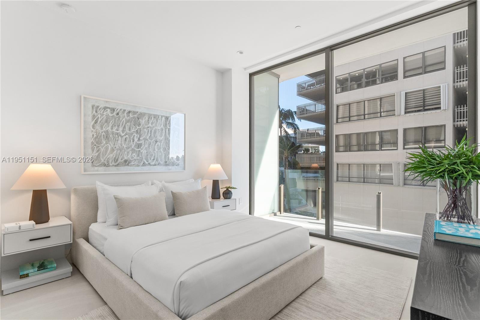 Vita Grove Isle - Residential