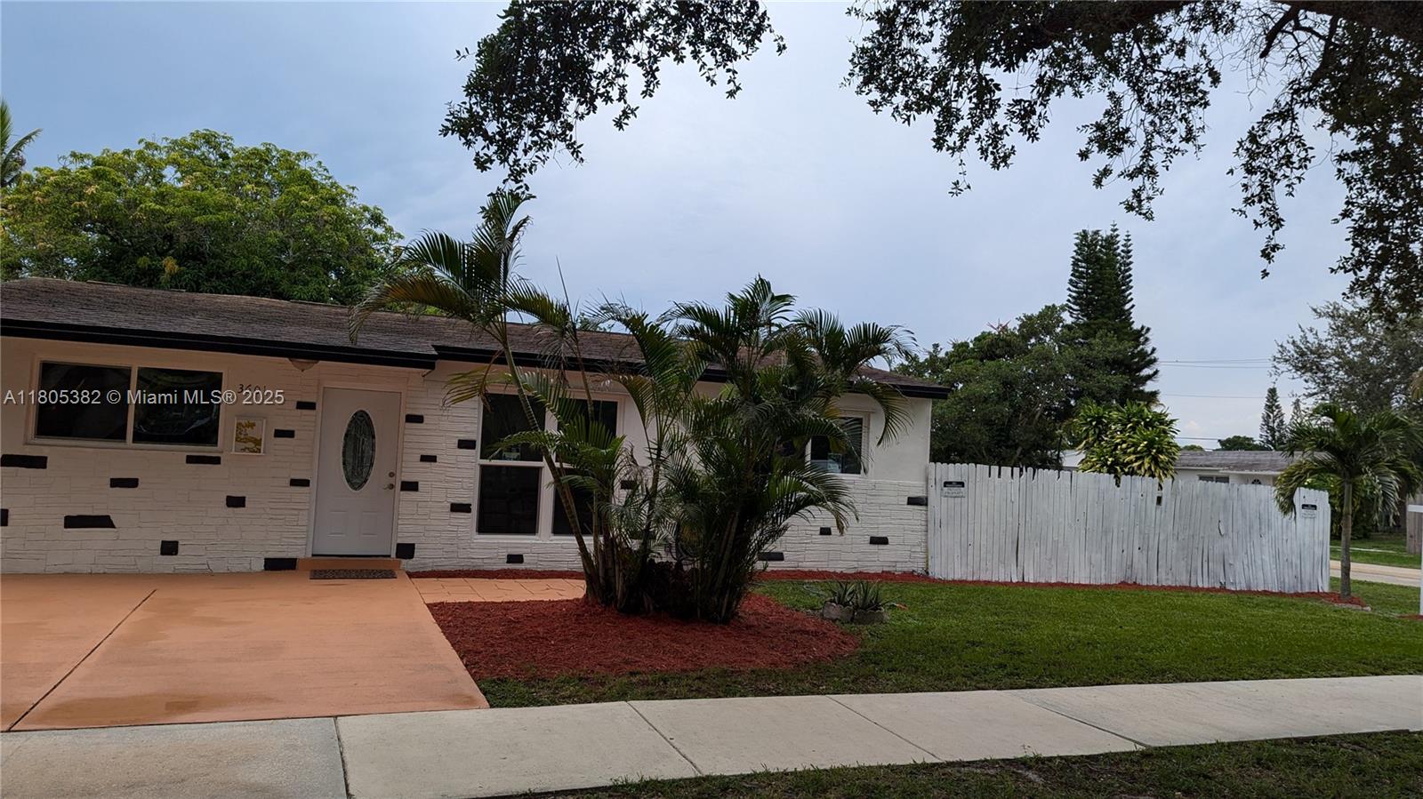 DRIFTWOOD ACRES NO 16 - Residential