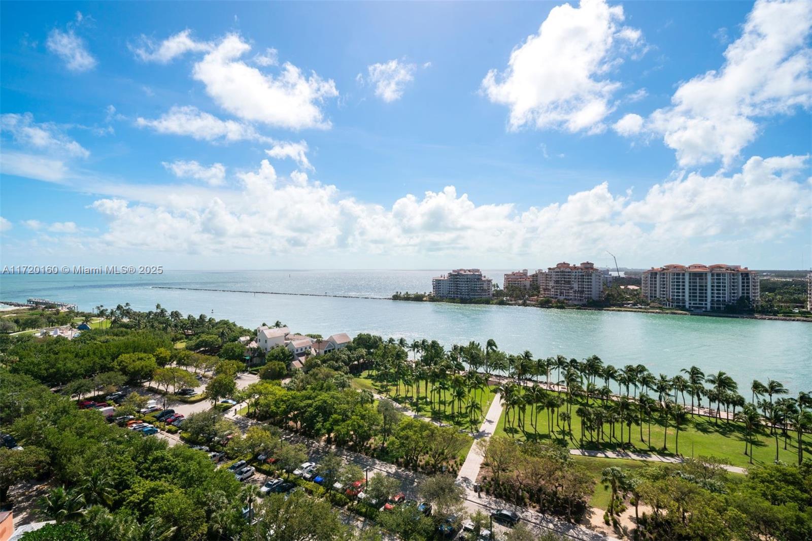 300 S Pointe Dr 1501, Miami Beach, Miami-Dade County, Florida - 3 Bedrooms  
3 Bathrooms - 