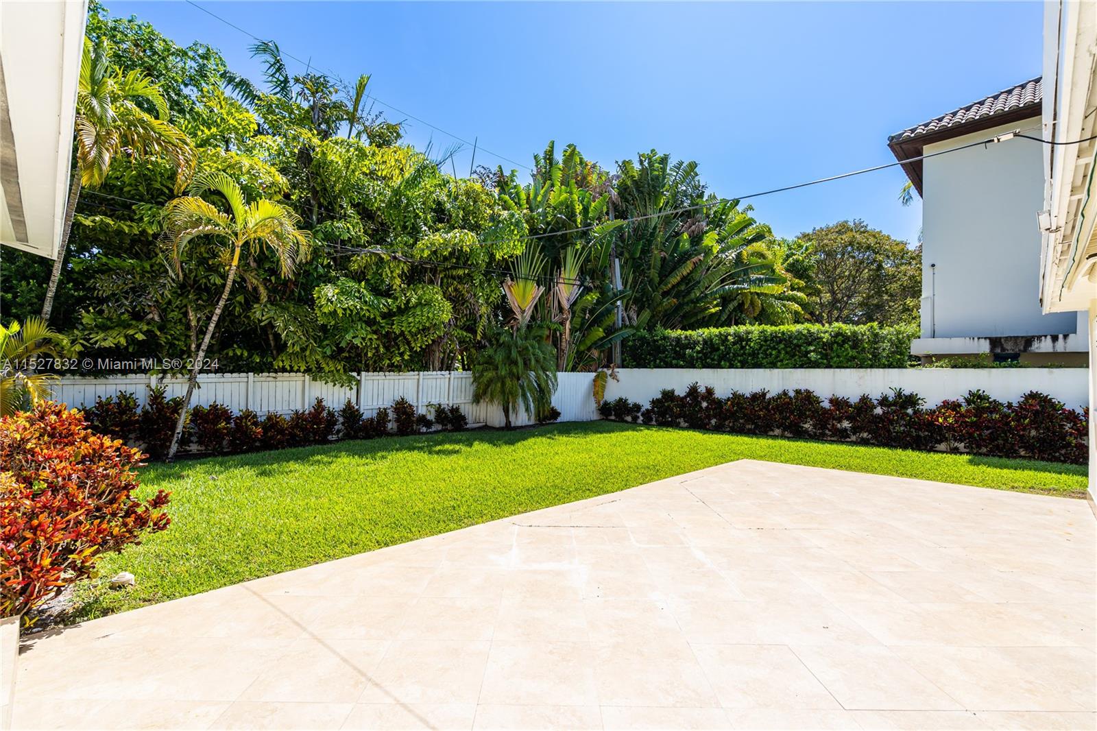 BISCAYNE KEY ESTATES - Residential