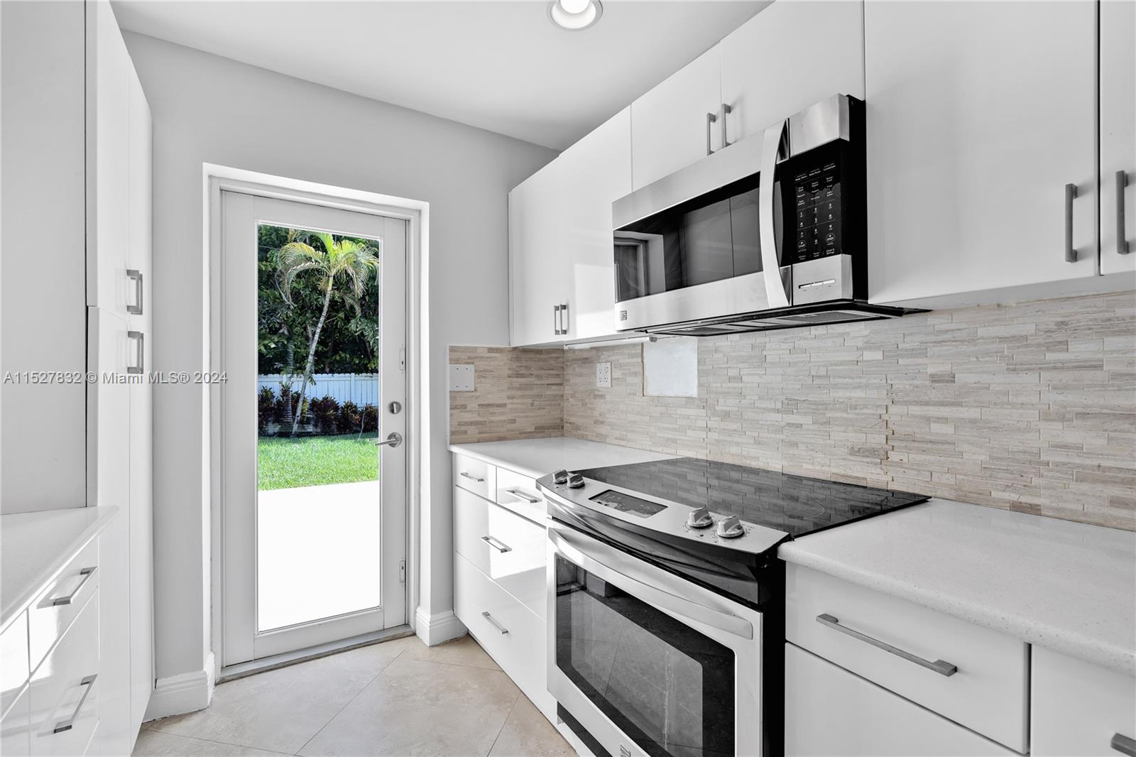 BISCAYNE KEY ESTATES - Residential