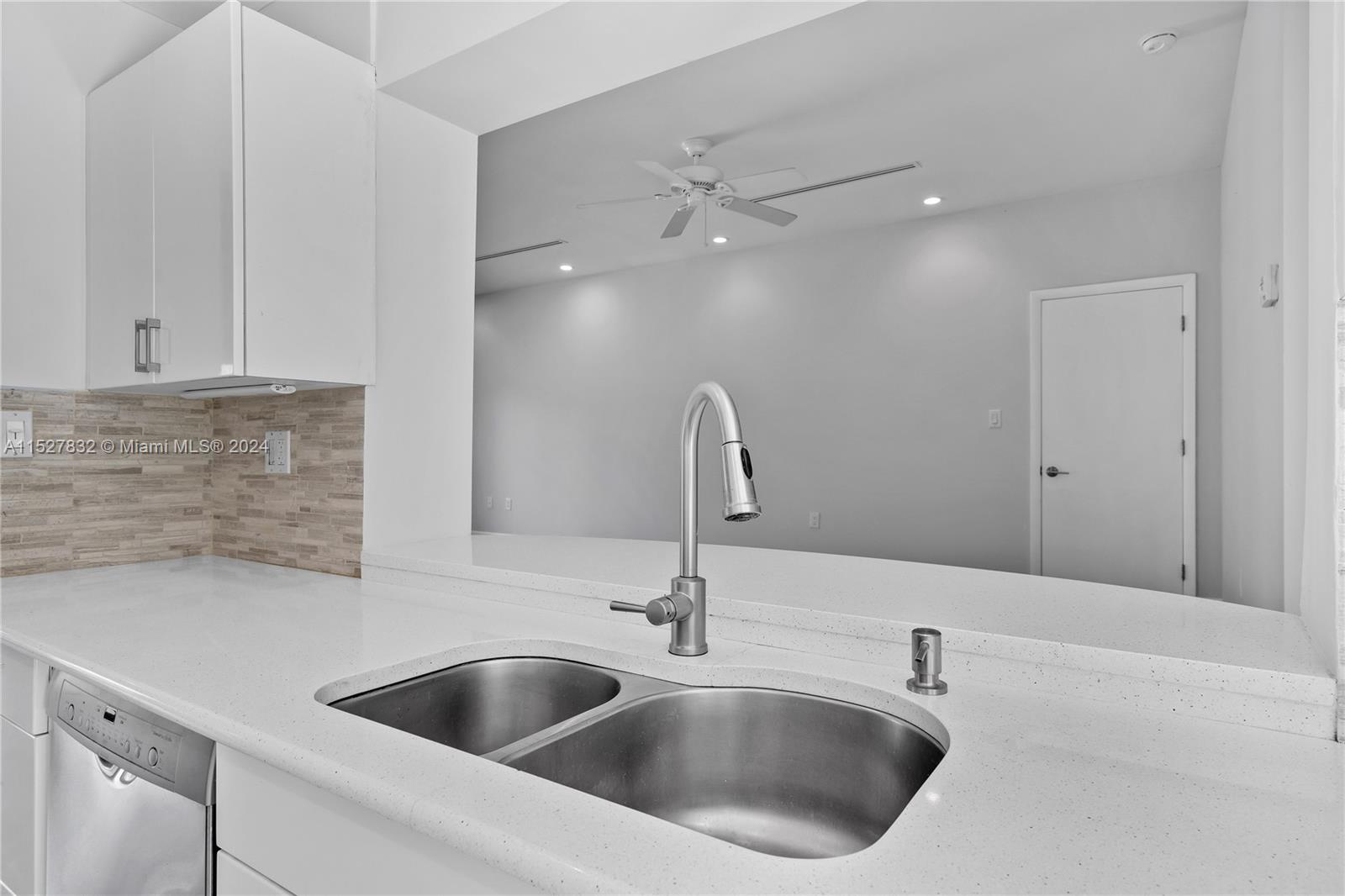 BISCAYNE KEY ESTATES - Residential