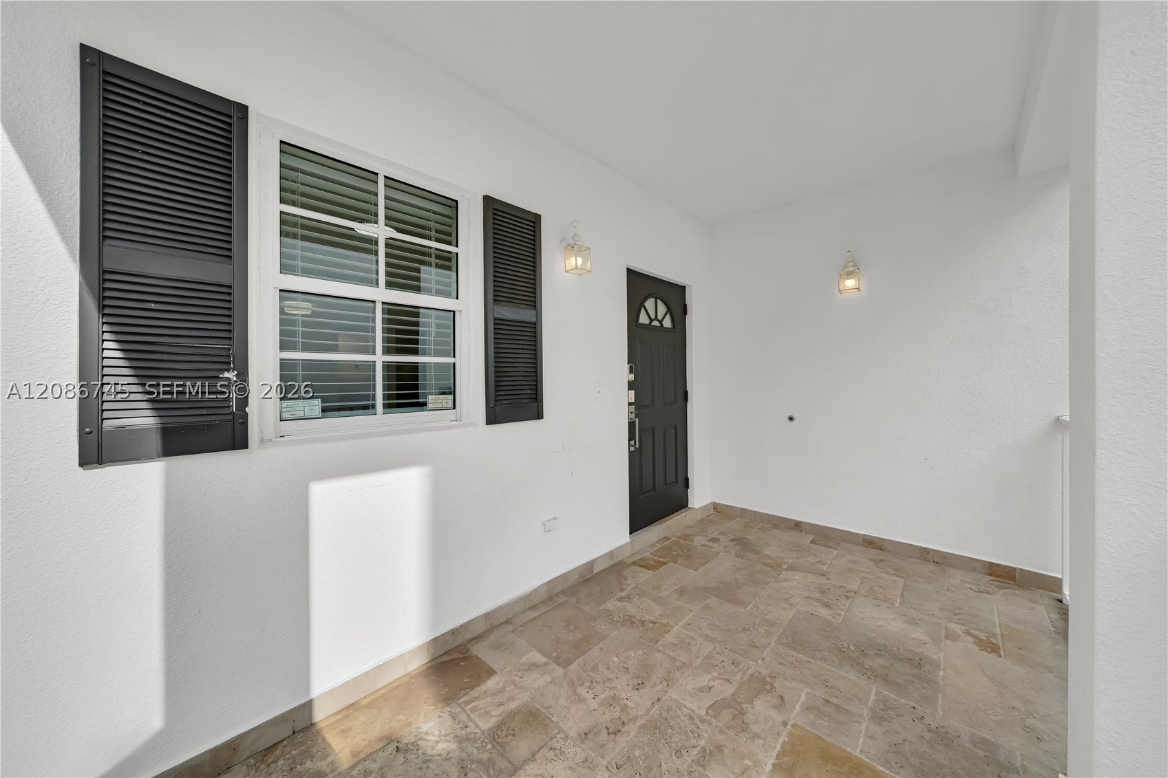 1035 SW 9th Ct N