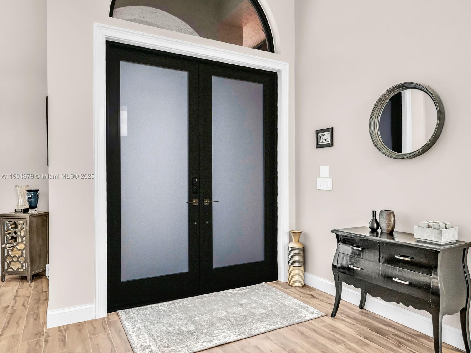 COUNTRY ISLES - Residential