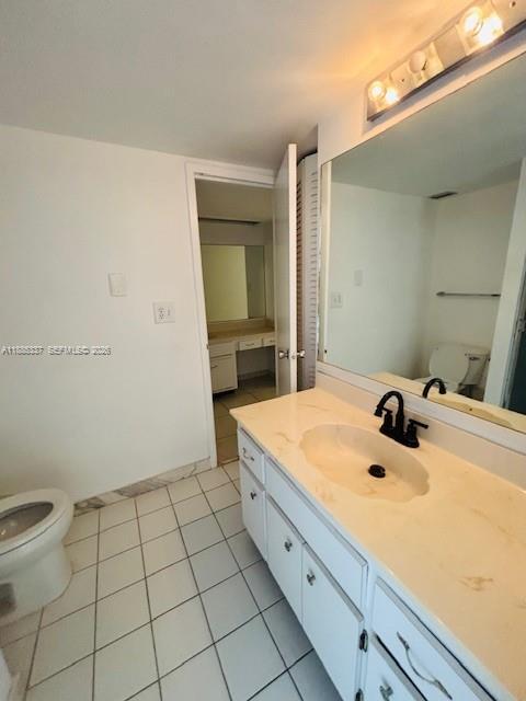 ARLEN BEACH CONDO - Residential