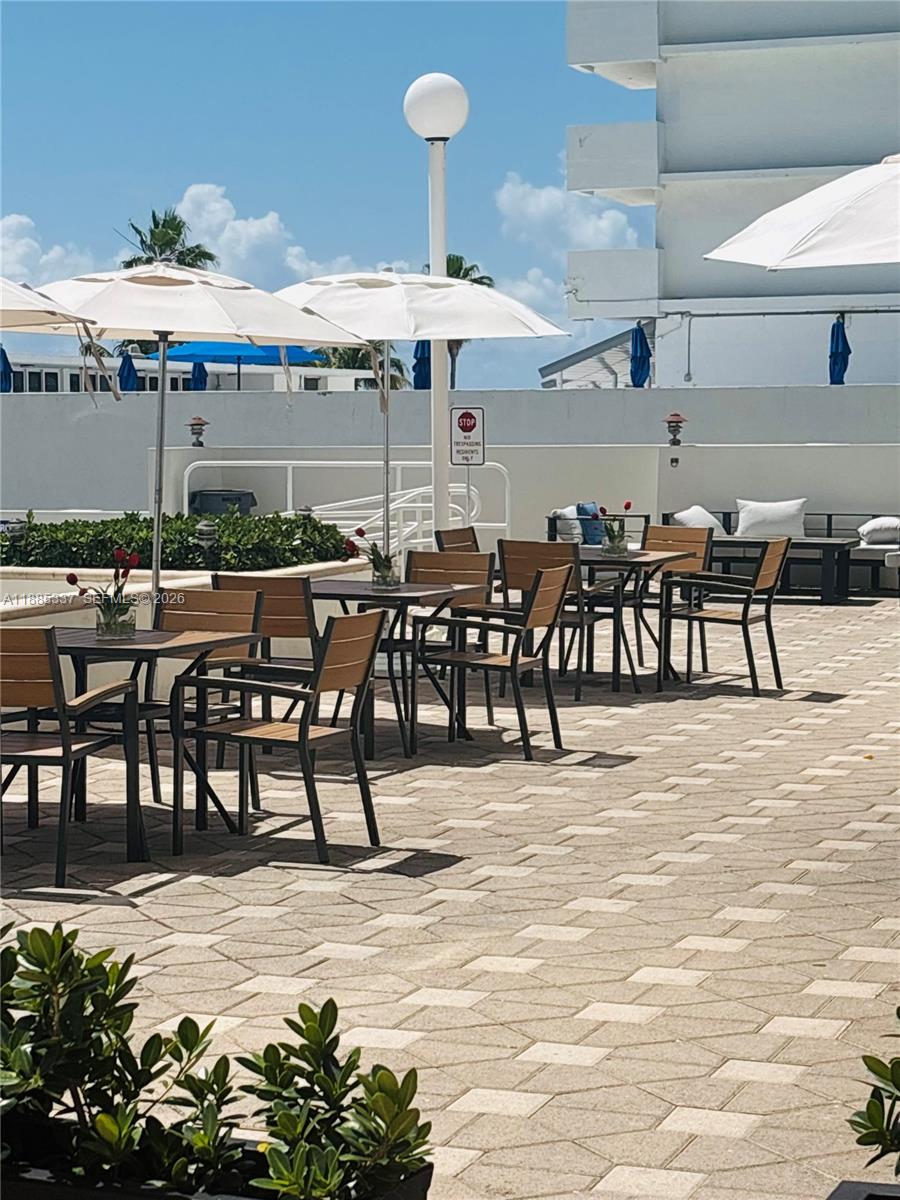 ARLEN BEACH CONDO - Residential