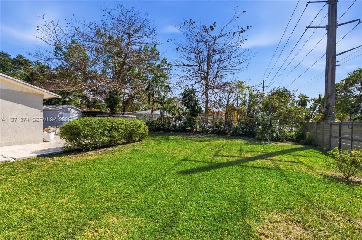 UNIV GARDENS SUB NO 5 - Residential