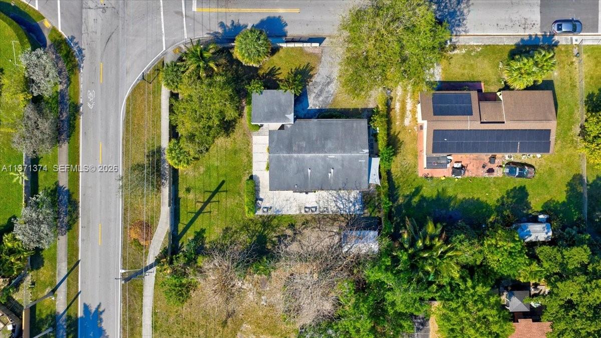 UNIV GARDENS SUB NO 5 - Residential