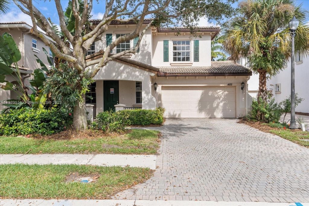 Photo of 485 Leaf Dr, Palm Beach Gardens, FL 33410 (MLS # A11323531)