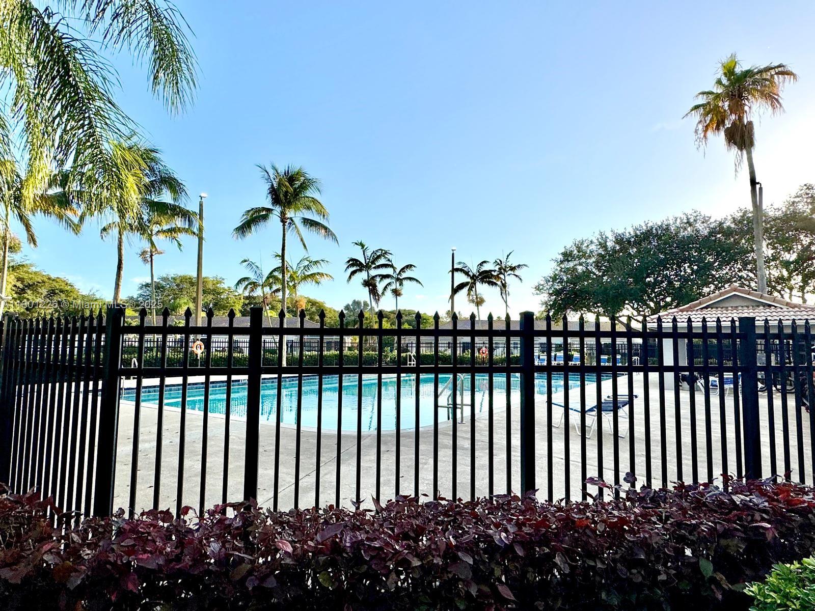 VILLAGES OF RENAISSANCE - Residential