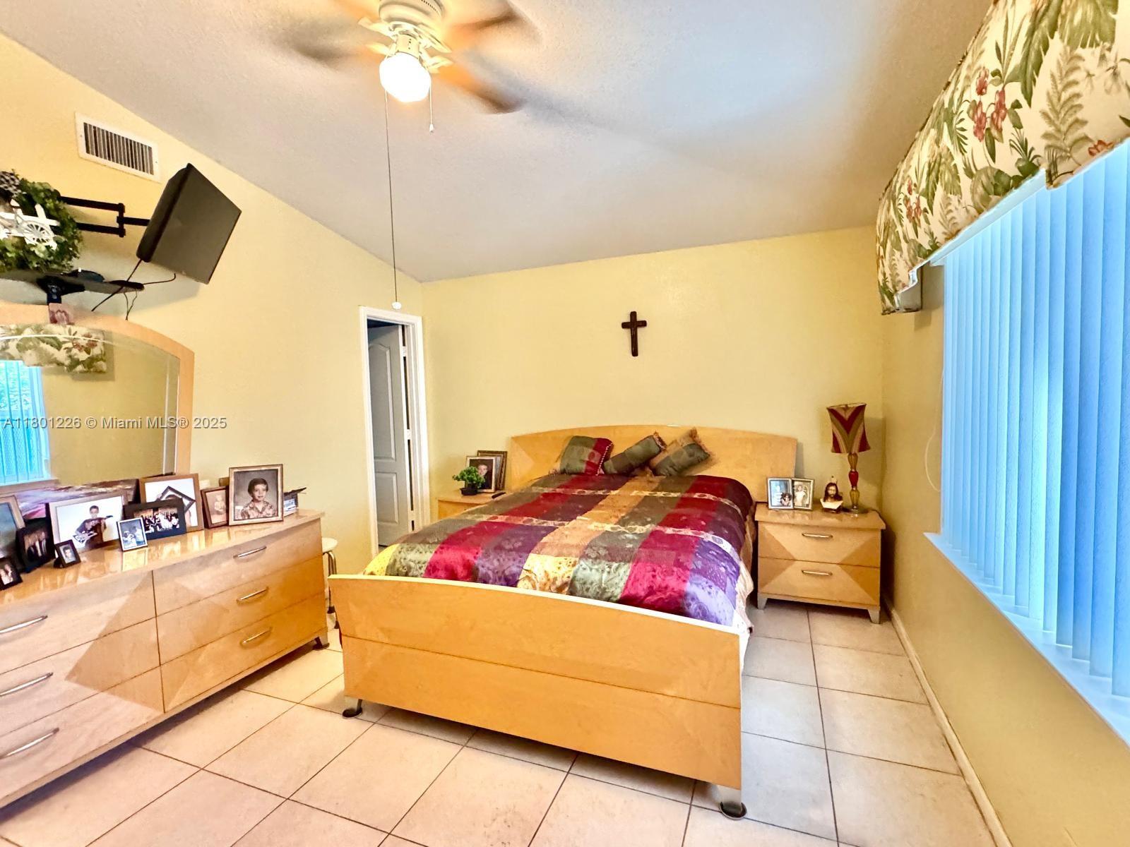 VILLAGES OF RENAISSANCE - Residential